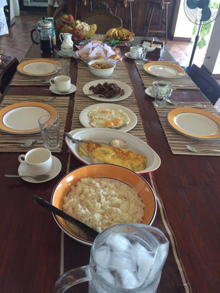 Ataalaya Farmhouse Batangas Luaran gambar