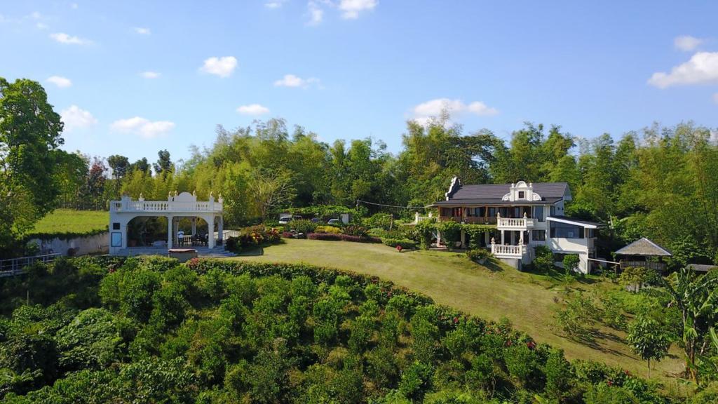 Ataalaya Farmhouse Batangas Luaran gambar